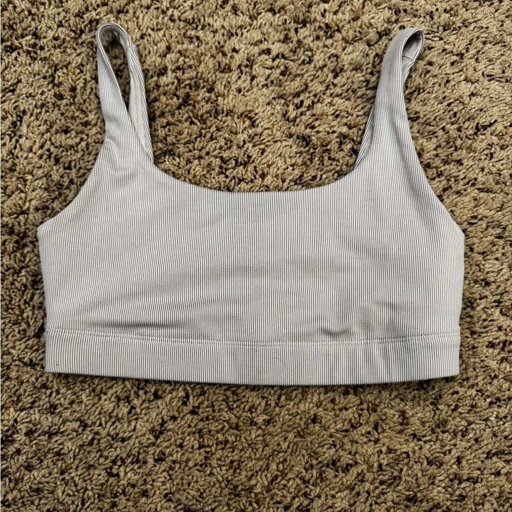 Vuori lux ribbed sports bra